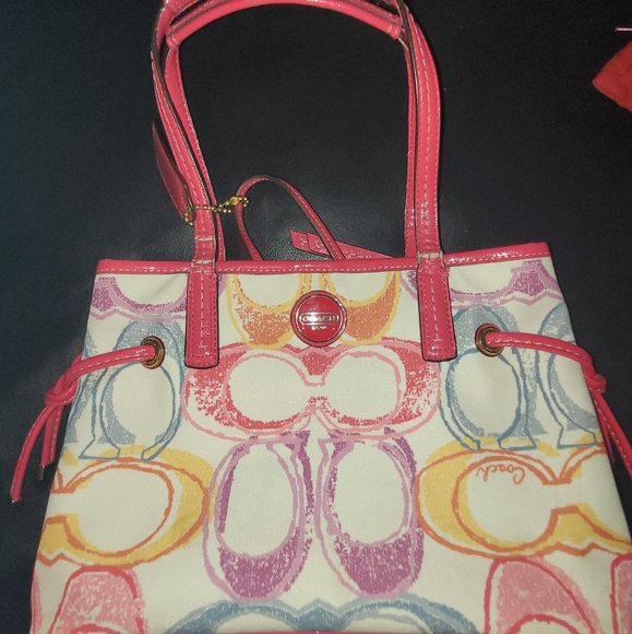 NWT Coach Wristlet  - BONUS Coach purse! 🌟HOST PICK🌟 - Picture 2 of 6